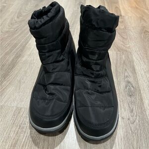 Eddie Bauer Luna Peak Boots| Waterproof & Fur Lined